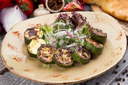 Цукини на мангале