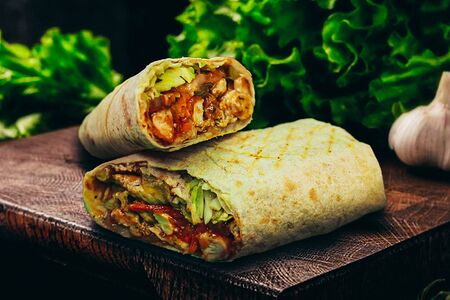Шаурма классическая с курицей мини