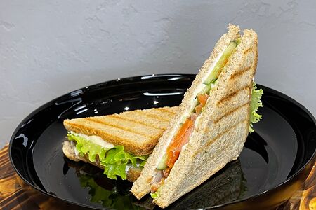 Сэндвич с лососем