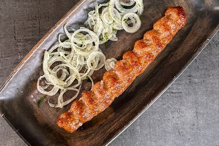 Люля-кебаб из свинины и курицы