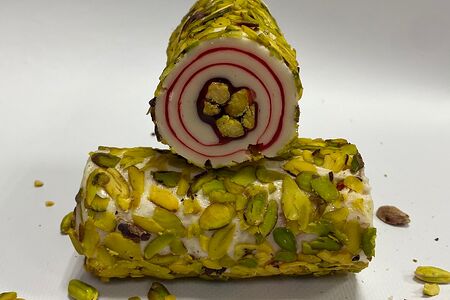 Молочно-гранатовый