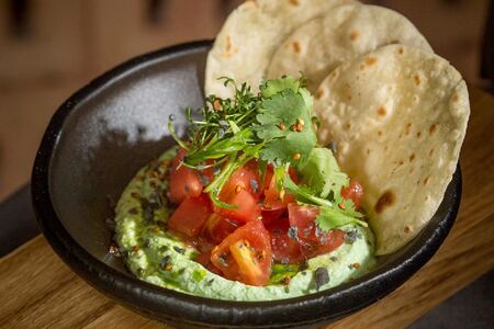 Хумус эдамаме