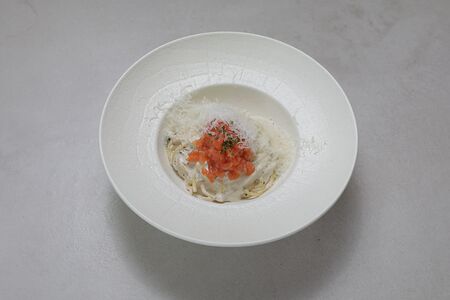 Качо э пепе с тартаром из лосося