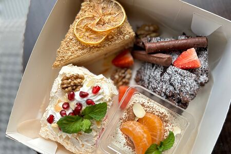 Сладкий бокс