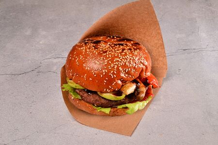 Бургер Балканский гриль