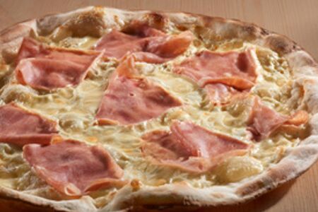 Пицца Panna e prosciutto