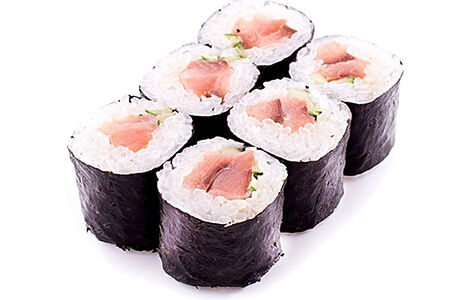 Ролл с копченым лососем