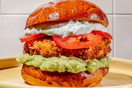 Бургер с крабом