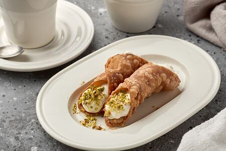 Канноли с рикоттой