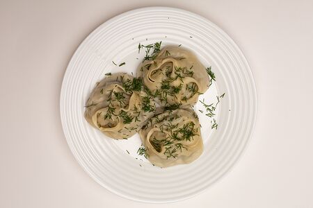 Узбекские манты из рубленой говядины