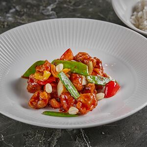 Кунг пао - куриное филе, остро-сладкий соус