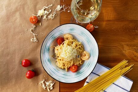 Паста Том ям с креветками