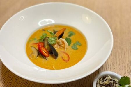 Авторский пикантный суп том ям от нашего шефа