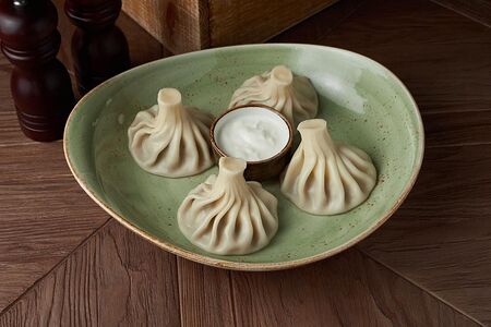 Хинкали с нежным ягненком