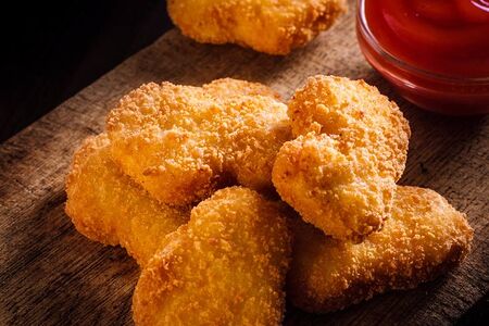 Куриные наггетсы