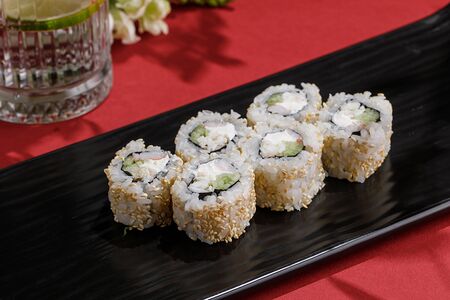 Филадельфия с крабом и креветкой