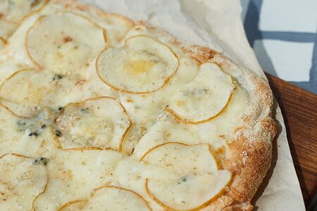 Груша-горгонзола