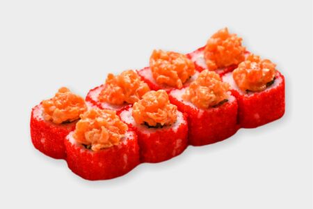 Спайси лосось в масаго