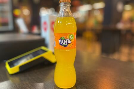 Fanta в стеклянной бутылке