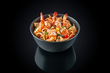 Удон с морепродуктами