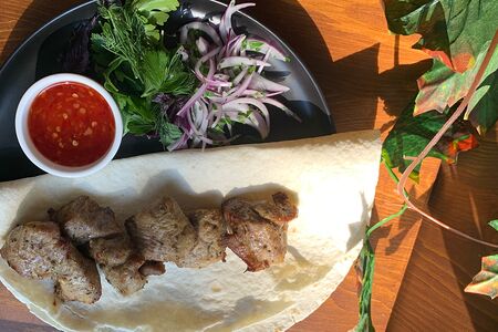 Шашлык из cвинoй шейки