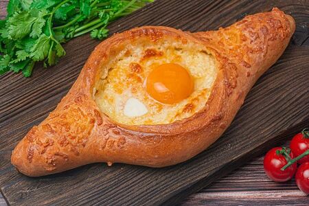 Хачапури по-аджарски