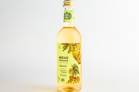 Abrau Vinonade винoград Traminer