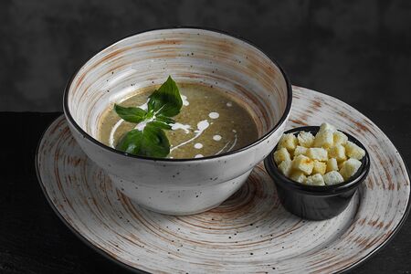 Крем-суп грибной