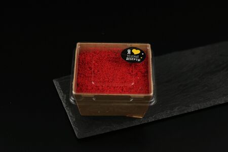 Пирожное Красный бархат