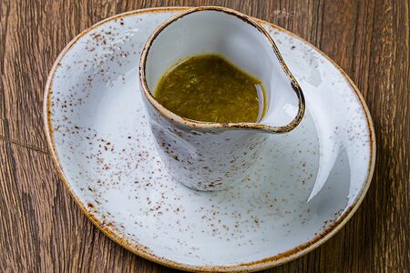 Ткемали зелёный