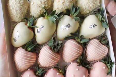 Клубника в шоколаде Лилль