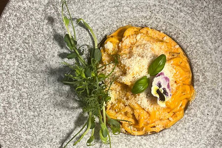 Паста с креветками в сливоч-томат соусе 300гр