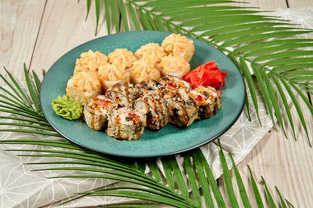 Теплый сет роллов