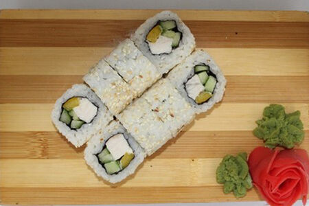 Ролл с курицей