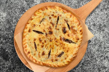 Лобиани - пирог с фасолью