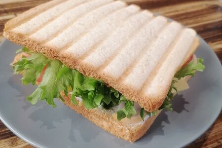 Сэндвич с куриной грудкой