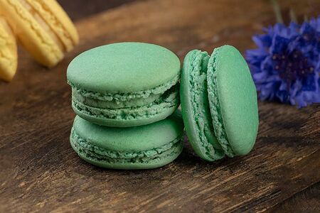 Макарони мята