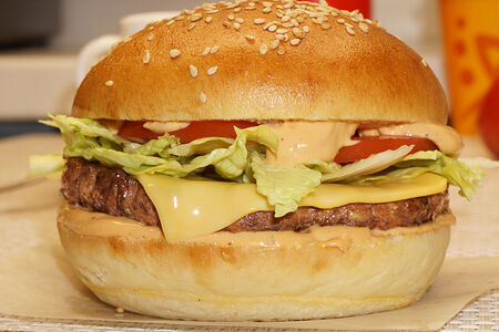 Лайт Биг Тейси Чизбургер