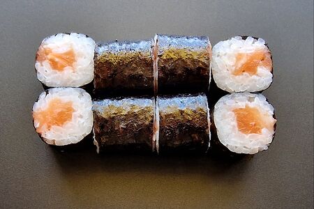 Маки лосось