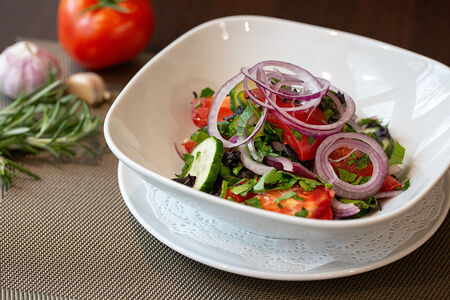 Салат по-грузински