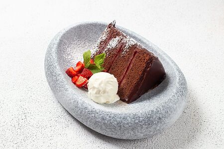 Шоколадный торт