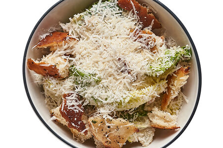 Цезарь с курицей