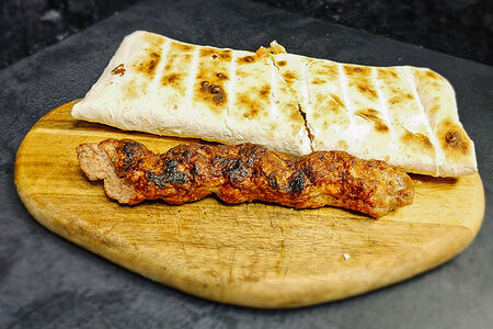 Шаверма из люля-кебаба из баранины