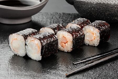 Маки с креветкой