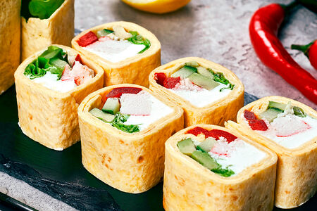 Ролл Торталье с крабом