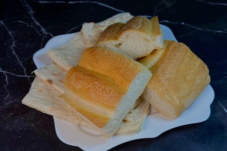 Толстый лаваш (кусок)