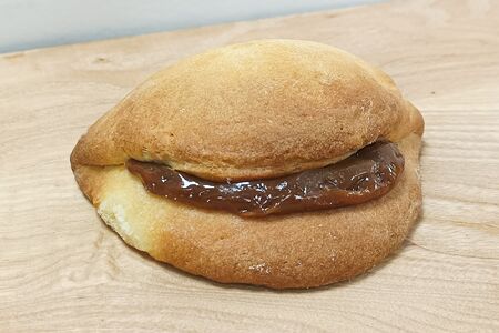 Сочень с вареной сгущенкой