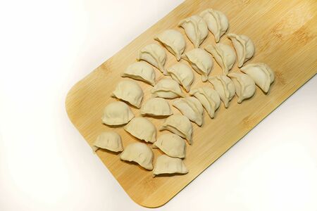 Замороженные пельмени из щуки