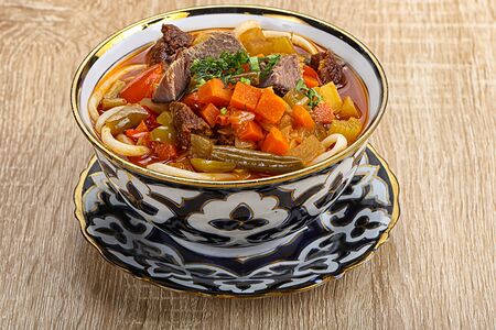 Лагман узбекский