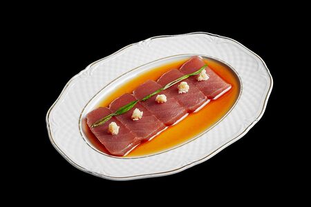 Татаки из тунца с соусом понзу